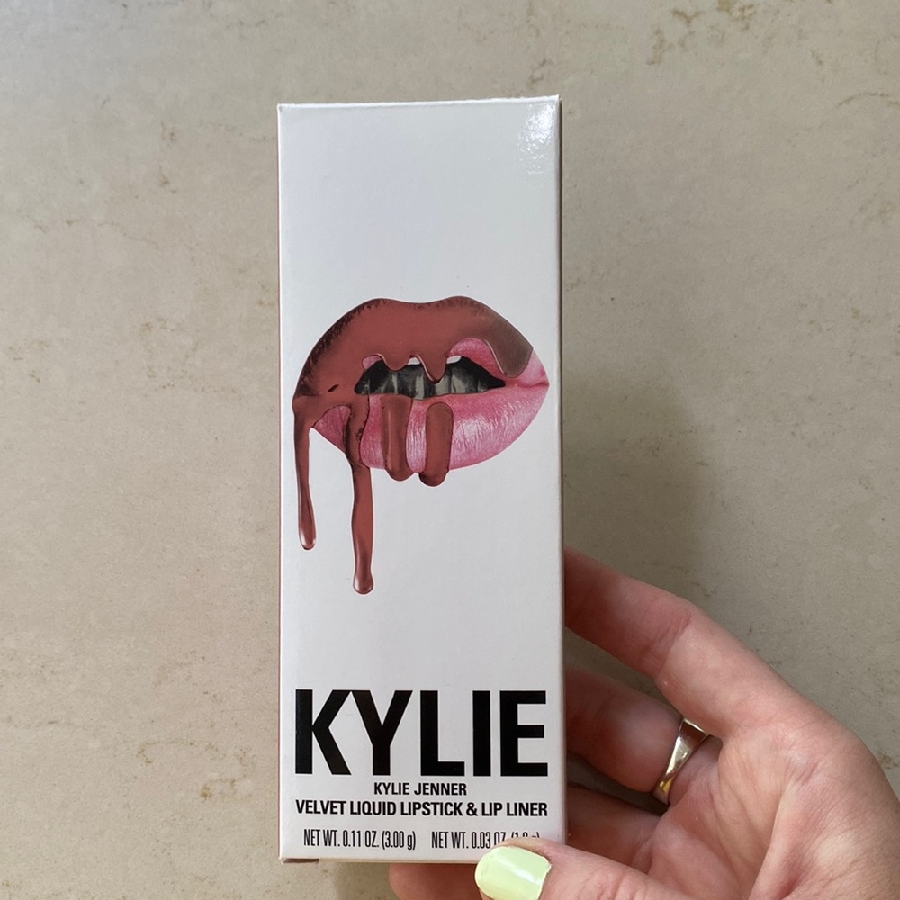 Kylie cosmetics harmony velvet liquid lipstick & lip liner duo
